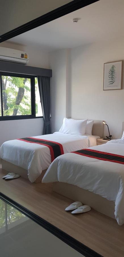 KOS Hotel Suvarnabhumi Airport Bangkok Luaran gambar
